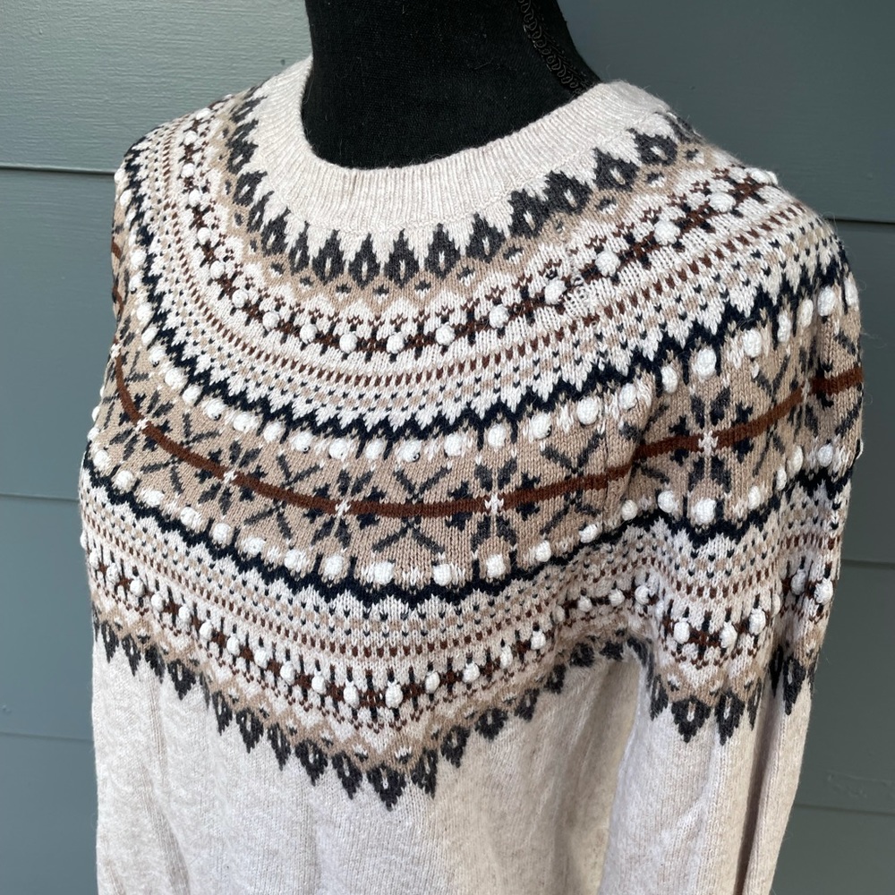 6/$20 Cozy sweater